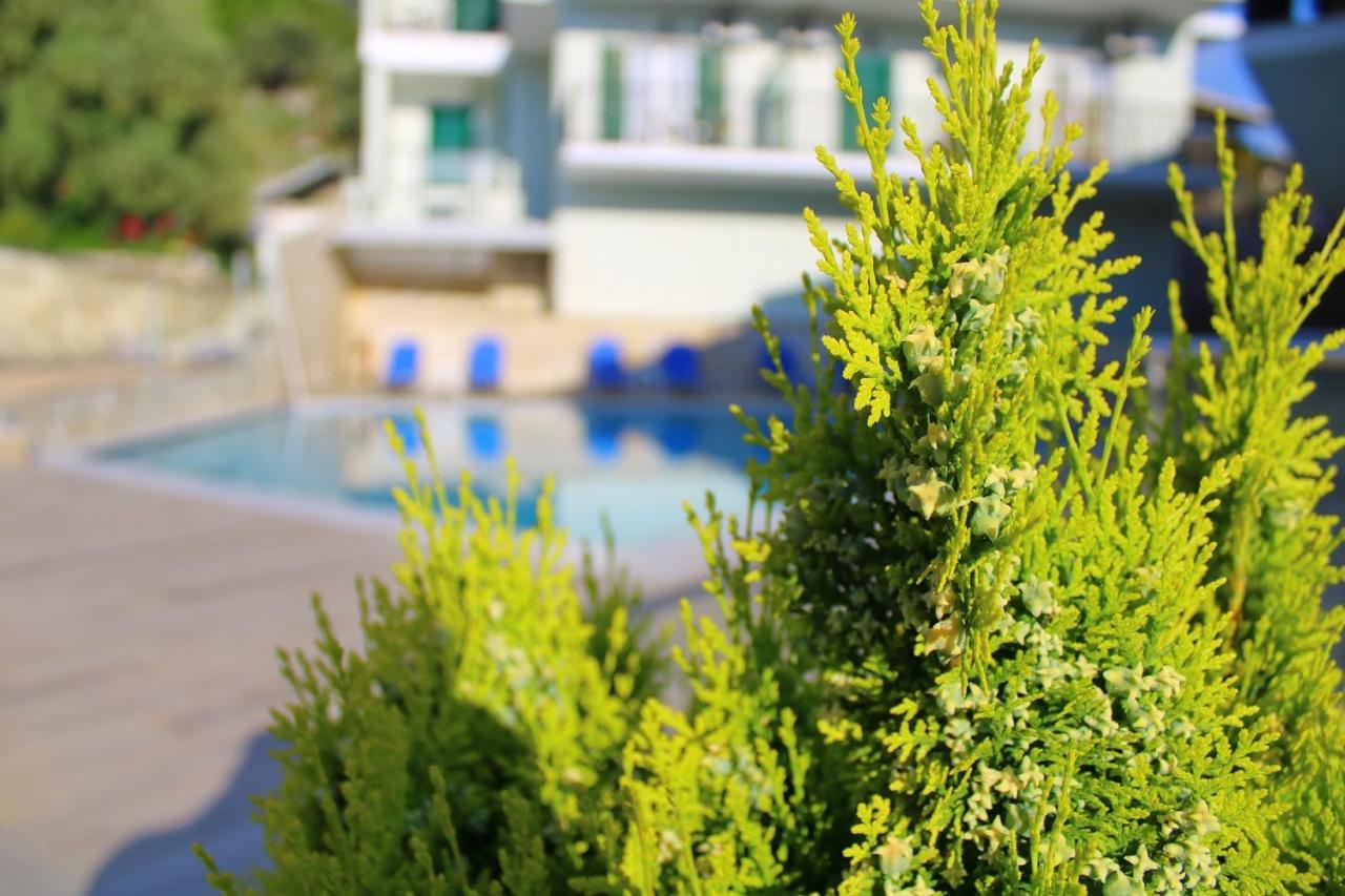Vergina Star Hotel Nikiana Exterior foto